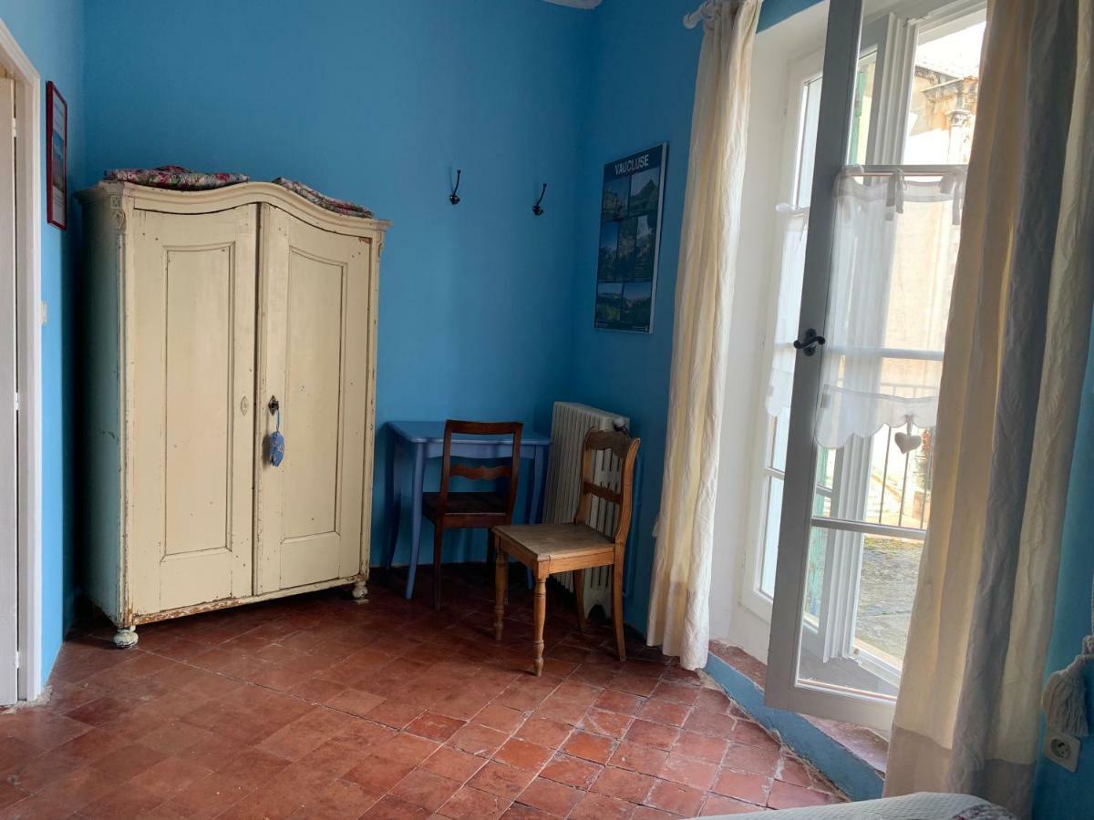 La Sarrasine Hotell Villes-sur-Auzon Eksteriør bilde